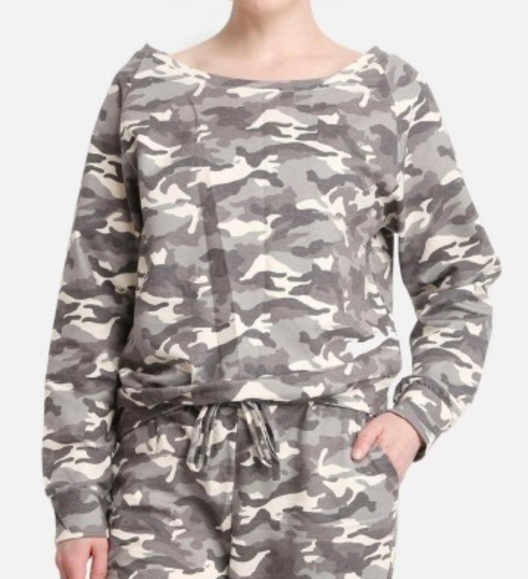 Camo lounge top